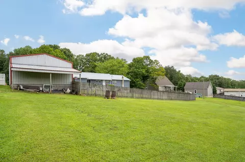Exterior - 9508 Pearson Rd, Harrison, TN 37341 photo 8 of 10
