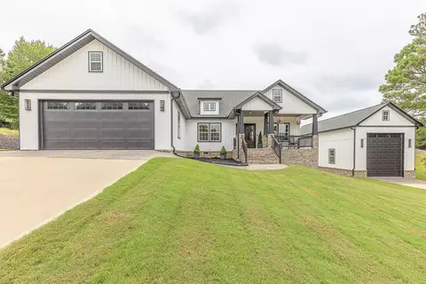 170 Stonegate Pl, Cohutta, GA 30710