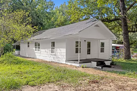 10 Kellys Ferry Ave, Chattanooga, TN 37419