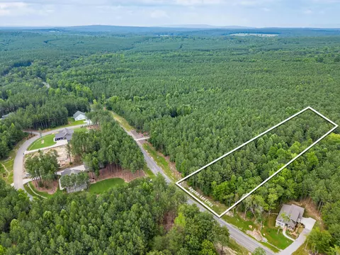 4560 Raulston Falls Rd #JF-112, Jasper, TN 37347