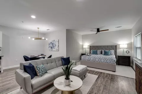782 Riverfront Pkwy #415, Chattanooga, TN 37402