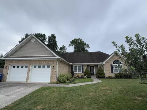 5614 Jonquil Ln, Ooltewah, TN 37363