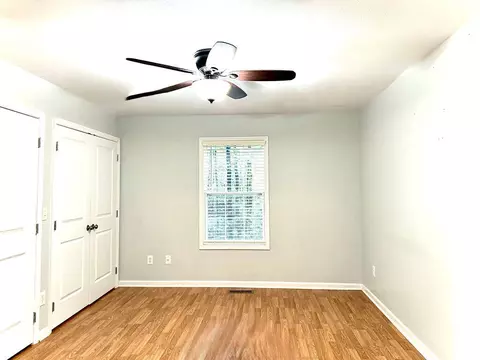 Bedroom - 580 Spears Rd, Jasper, TN 37347 photo 2 of 3