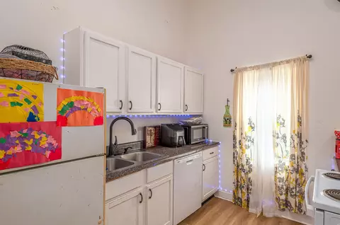 Kitchen - 203 Dover Rd, Jasper, TN 37347 photo 1 of 2