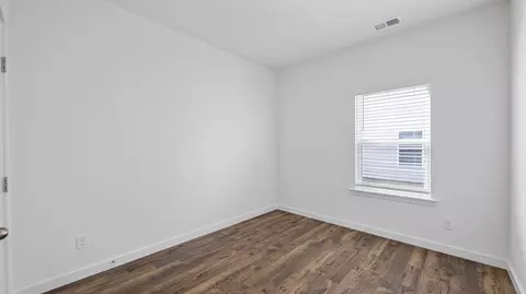 Bedroom - 7492 Bendire Loop, Hixson, TN 37343 photo 3 of 8