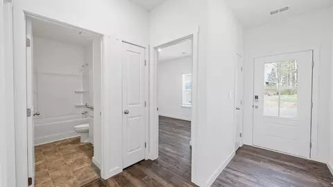 Entry Way - 7492 Bendire Loop, Hixson, TN 37343 photo 1 of 5