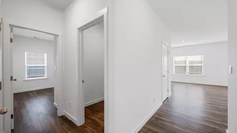 Entry Way - 7492 Bendire Loop, Hixson, TN 37343 photo 3 of 5