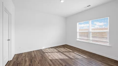 Bedroom - 7492 Bendire Loop, Hixson, TN 37343 photo 7 of 8