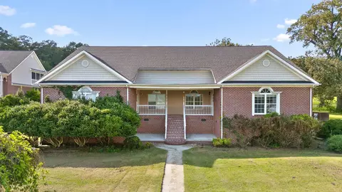 30 Big Cedar Dr #A, Dunlap, TN 37327