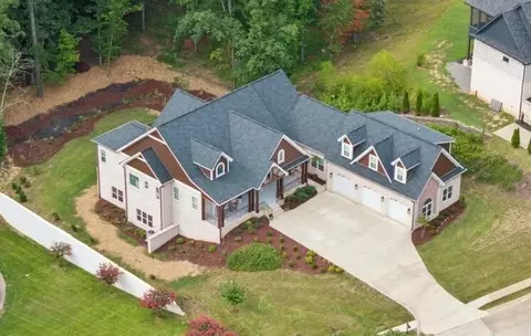 717 Pembridge Cir, Cleveland, TN 37312