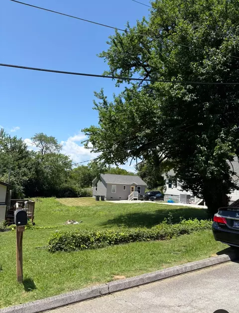2427 13th Ave, Chattanooga, TN 37407