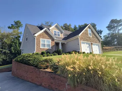 33 Cork Oak Cir, Ringgold, GA 30736