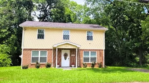 2311 E 14th St, Chattanooga, TN 37404