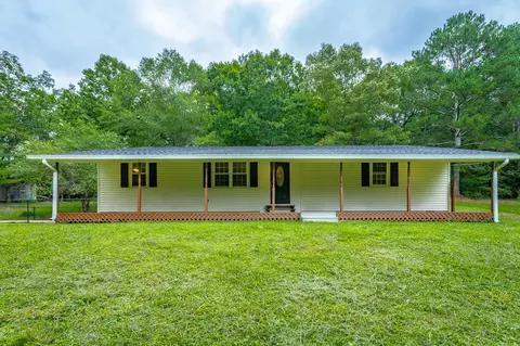 3300 Halls Valley Rd, Trion, GA 30753