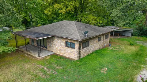 569 S Amhurst Pl, Englewood, TN 37329