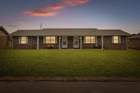 5007 Marylin Ln, Chattanooga, TN 37411