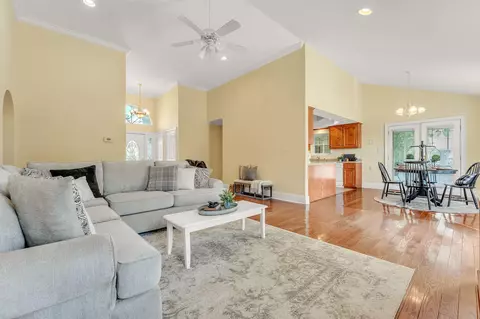 192 Clearview Cir NE, Cleveland, TN 37323