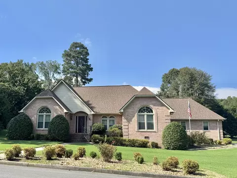 2 Meadowood Dr NW, Rome, GA 30165