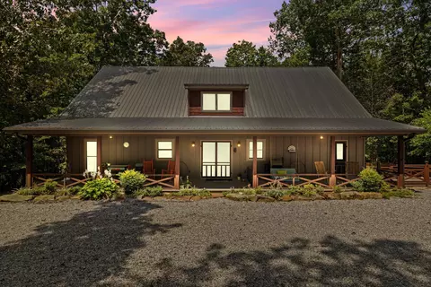 260 Ralphs Way, Menlo, GA 30731