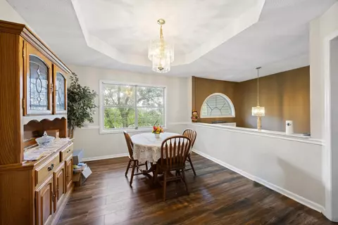 Dining - 20 Robert Ln, Ringgold, GA 30736 photo 2 of 2