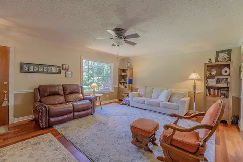 164 Pine St, Trion, GA 30753 photo 4