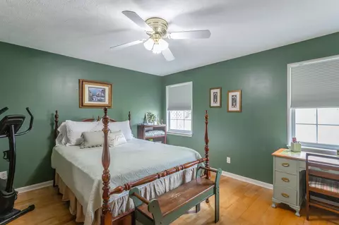 Bedroom - 33 Eagle Ln, Ringgold, GA 30736 photo 3 of 4