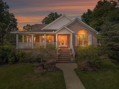 400 Gordon St, Chickamauga, GA 30707