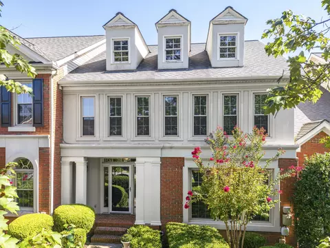 7423 Hamilton Run Dr, Chattanooga, TN 37421