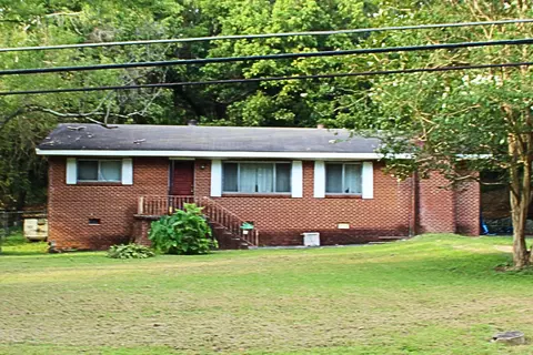 4302 Happy Valley Rd, Flintstone, GA 30725