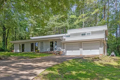 820 Park City Rd # -B, Rossville, GA 30741