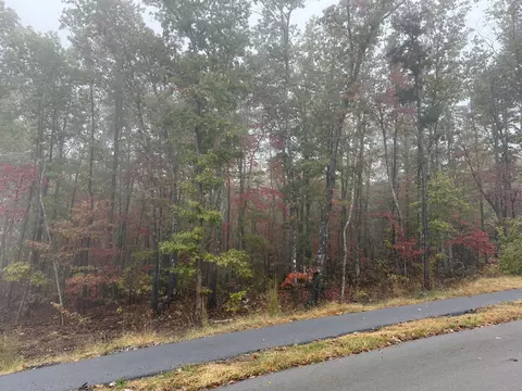 8459 Big Sky Road Rd #122, Signal Mountain, TN 37377