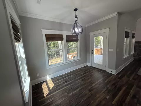 Dining - 294 E Long Hollow Rd, Rock Spring, GA 30739 photo 1 of 1