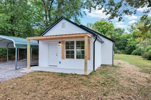 2035 Hampton Dr SE, Cleveland, TN 37311