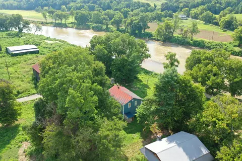 155 Tn-107, Del Rio, TN 37727