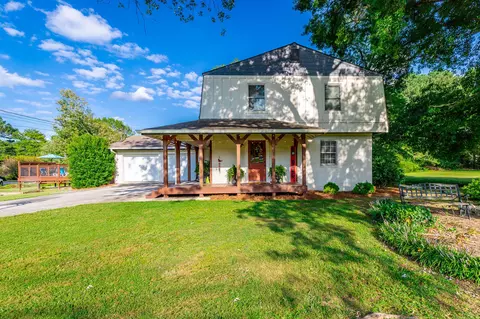 1903 Mountain Brook Dr, Dalton, GA 30720