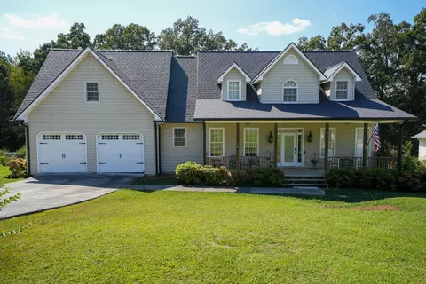 369 Bethany Dr, Dalton, GA 30721