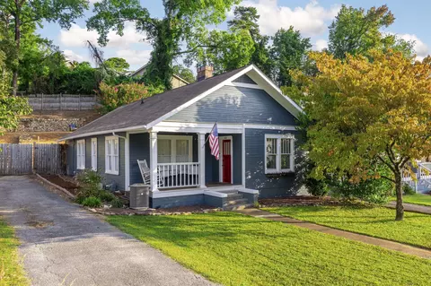703 Barton Ave, Chattanooga, TN 37405