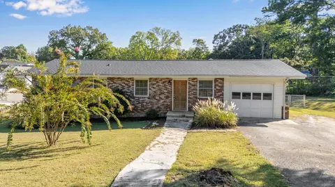 4534 Peckinpaugh Dr, Chattanooga, TN 37416