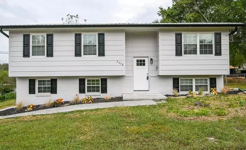 2470 Twin Oaks Dr SE, Cleveland, TN 37323