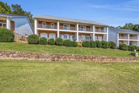 4135 Mountain Creek Rd, Chattanooga, TN 37415