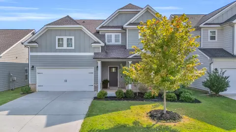 8760 Snowy Owl Rd, Ooltewah, TN 37363