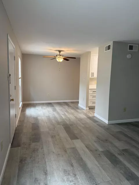 900 Mountain Creek Rd #C--50, Chattanooga, TN 37405