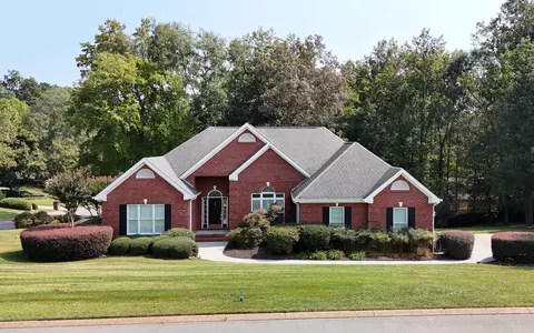 201 E Tennant Cir, Chickamauga, GA 30707