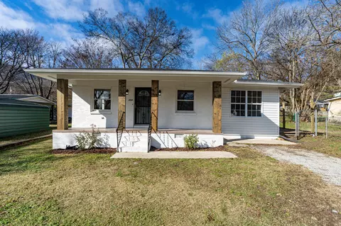 104 Locust Ave, South Pittsburg, TN 37380