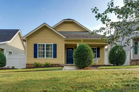 638 Callaway Ct, Chattanooga, TN 37421