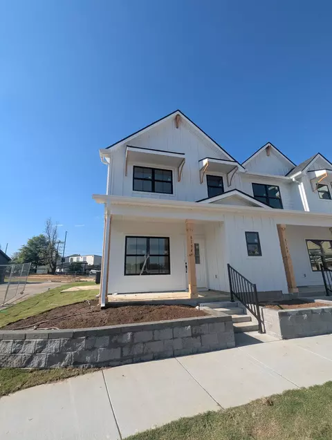 8154 Pembridge Ct #5, Chattanooga, TN 37421