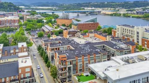 129 Walnut St #220, Chattanooga, TN 37403