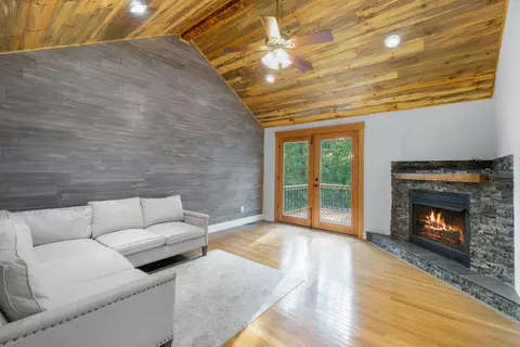 Living - 137 Dylan Dr, Ringgold, GA 30736 photo 1 of 5