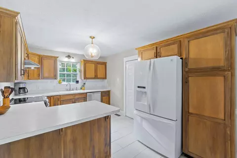 Kitchen - 137 Dylan Dr, Ringgold, GA 30736 photo 1 of 3