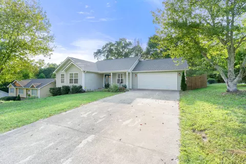 Exterior - 137 Dylan Dr, Ringgold, GA 30736 photo 2 of 6